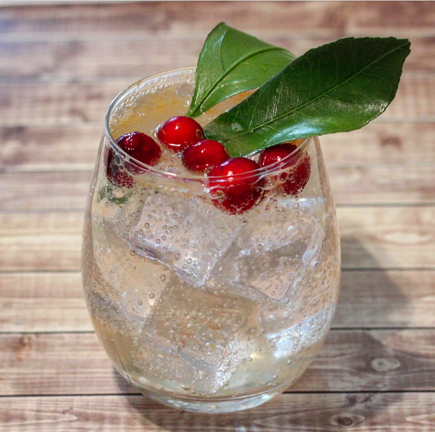 #DOTW: Mandarin Mistletoe